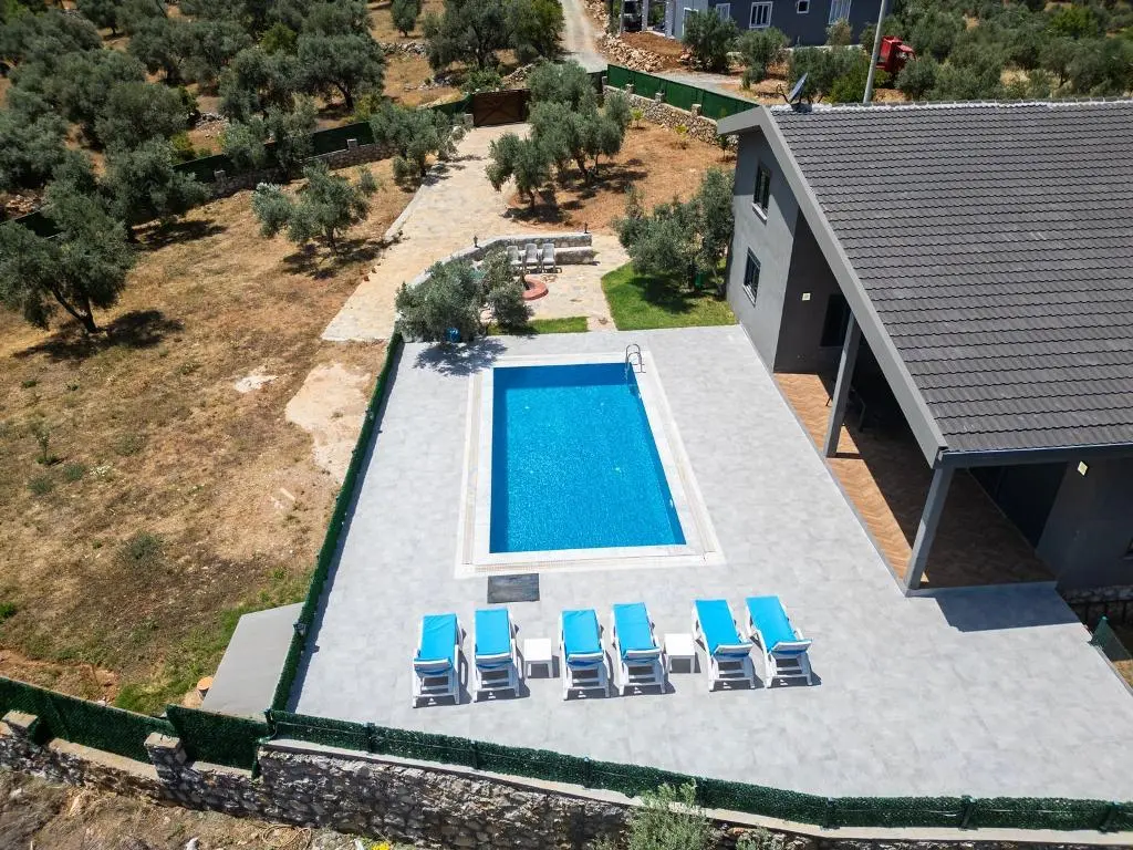 Villa in Bozyer